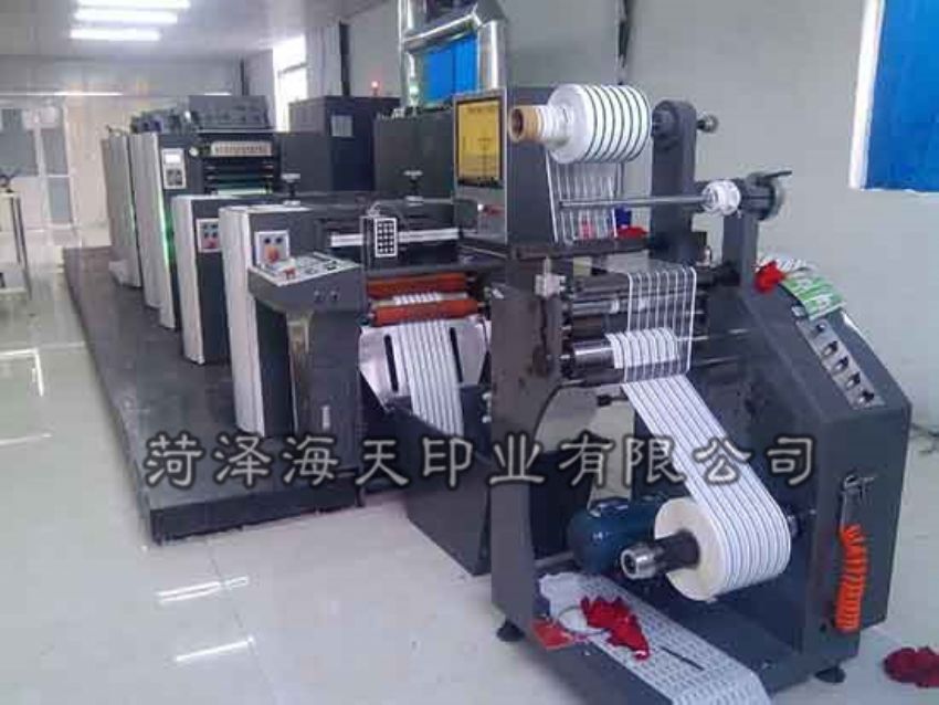 點擊查看詳細信息<br>標題：機器圖片 閱讀次數(shù)：1028